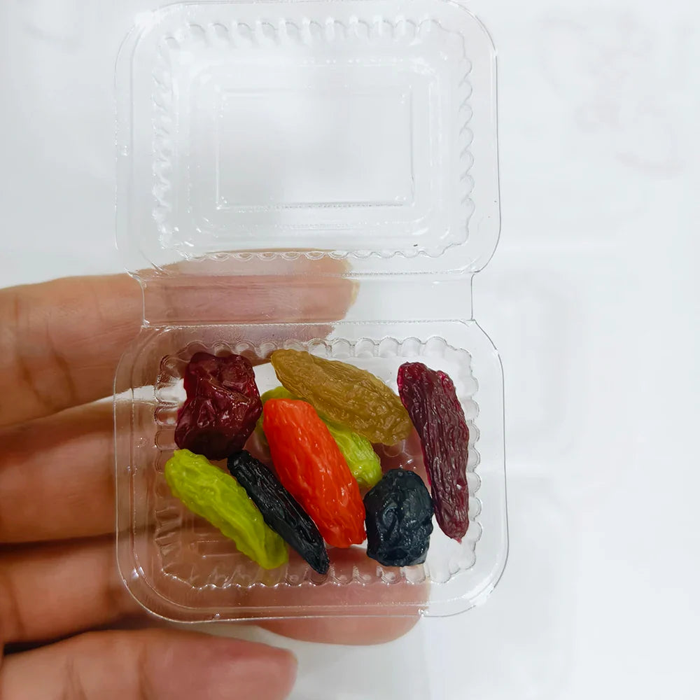 1/6 Miniature Dollhouse Fruit Set – Mini Peach & Grape with Box for Blythe, OB11, BJD Dolls