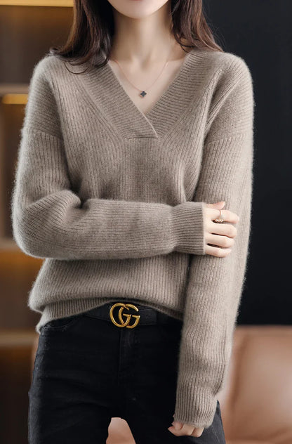 Women’s Knitted V-Neck Sweater – Long Sleeve Solid Pullover Knit Top