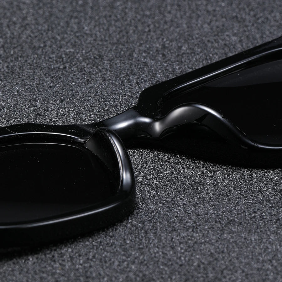 Men's Retro Square Frame Glasses - Trendy Y2K Rivet Street Style Fashion Eyewear