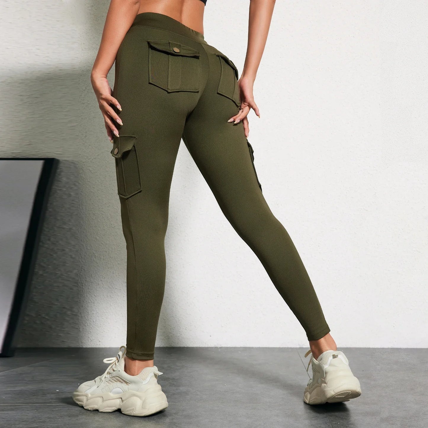 CHRLEISURE Women’s Seamless Yoga Pants – High-Waist Hip-Lifting Leggings with Pockets, Slim Elastic Gym & Fitness Wear