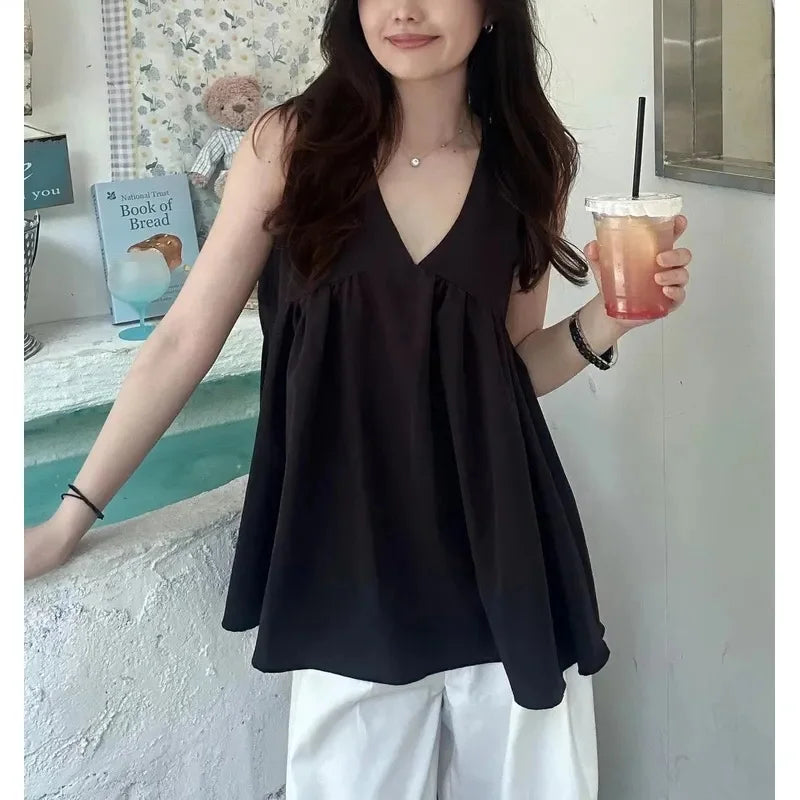 Plus Size V Neck Pleated Tank Top - Loose Casual Sleeveless Women's Fashion Blouse