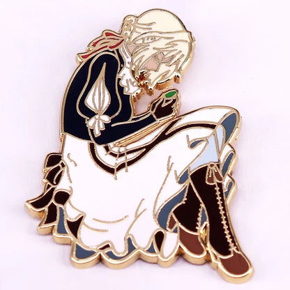 Violet Evergarden Enamel Pin - Cute Anime Girl Character Brooch for Otaku Collectors