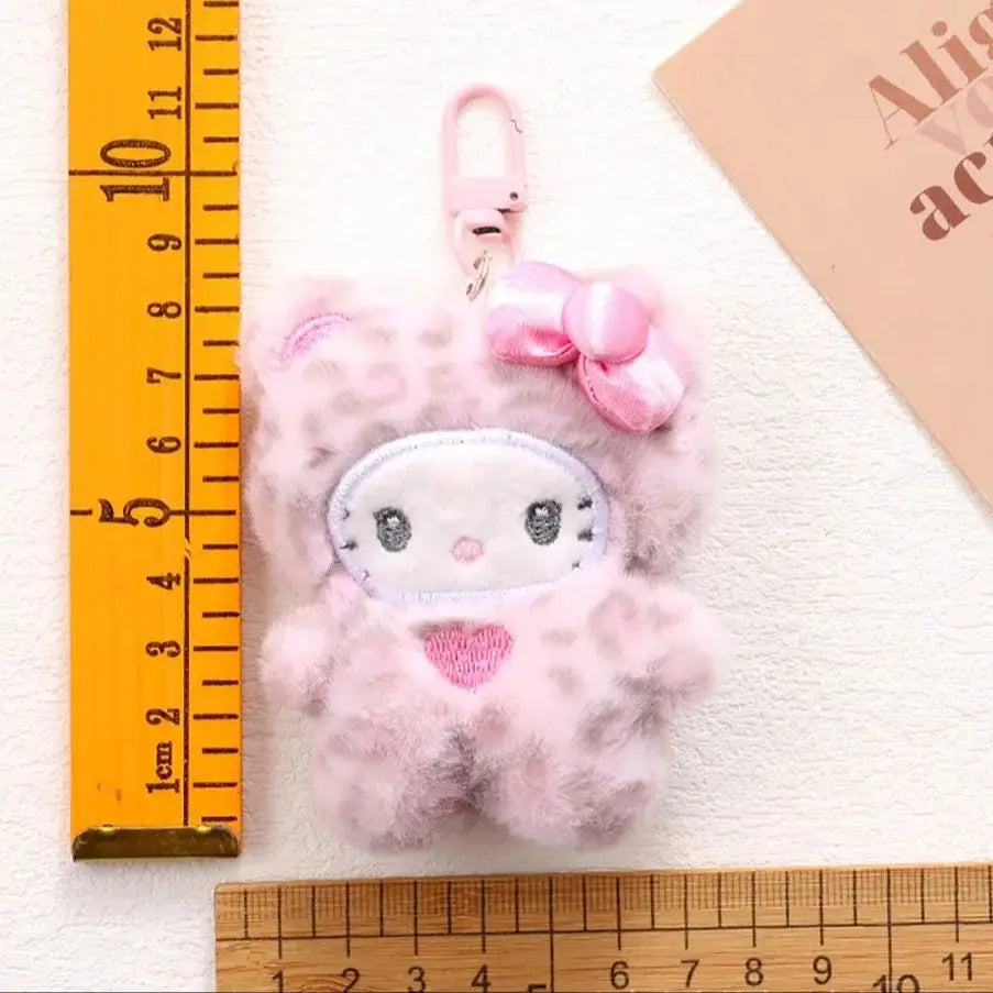 Sanrio Hello Kitty Leopard Print Bear Keychain - Cute Plush Cartoon Cat Pendant for Bags, Backpacks & Gifts