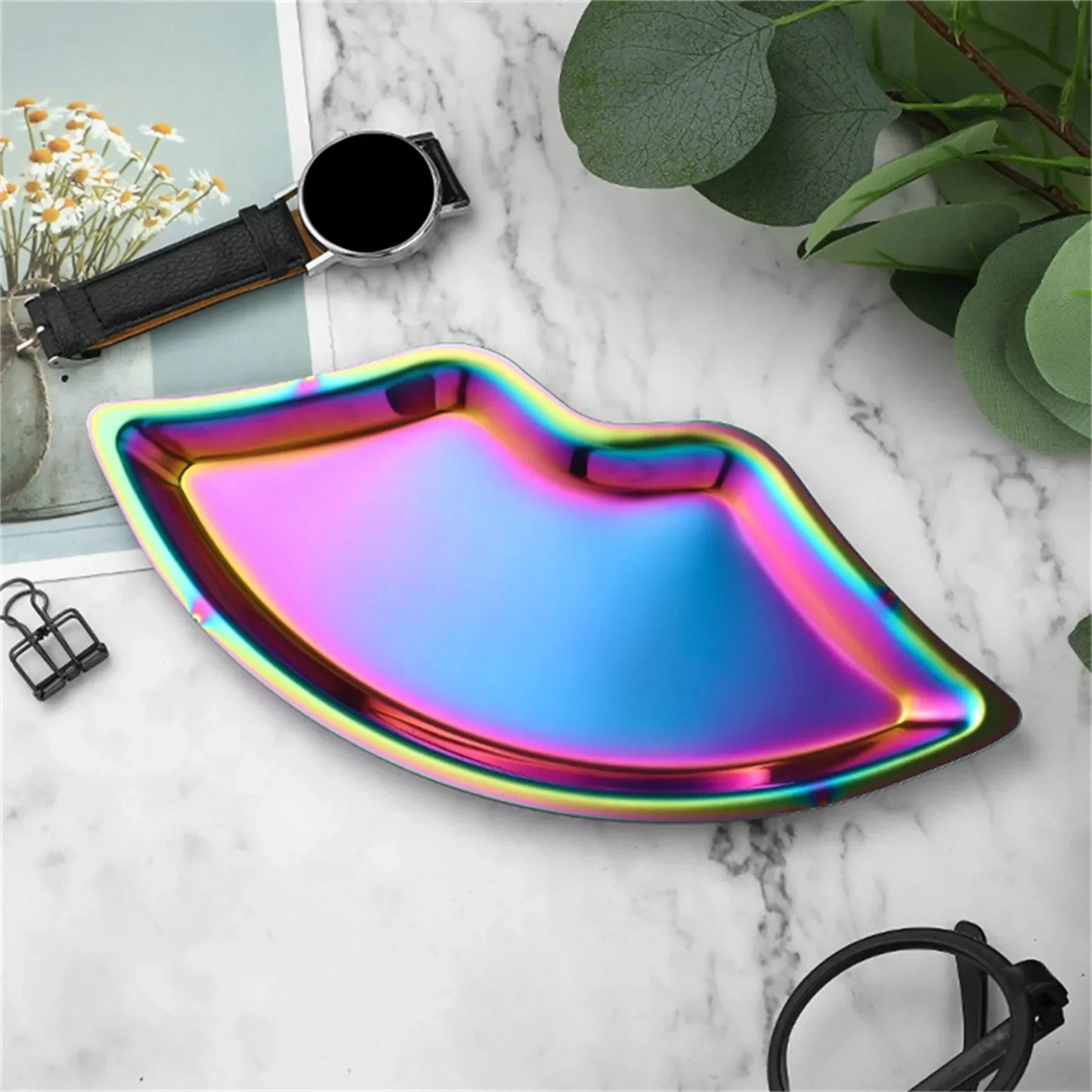 Korean Style Stainless Steel Lip-Shaped Jewelry Tray – Decorative Cosmetic & Jewelry Storage