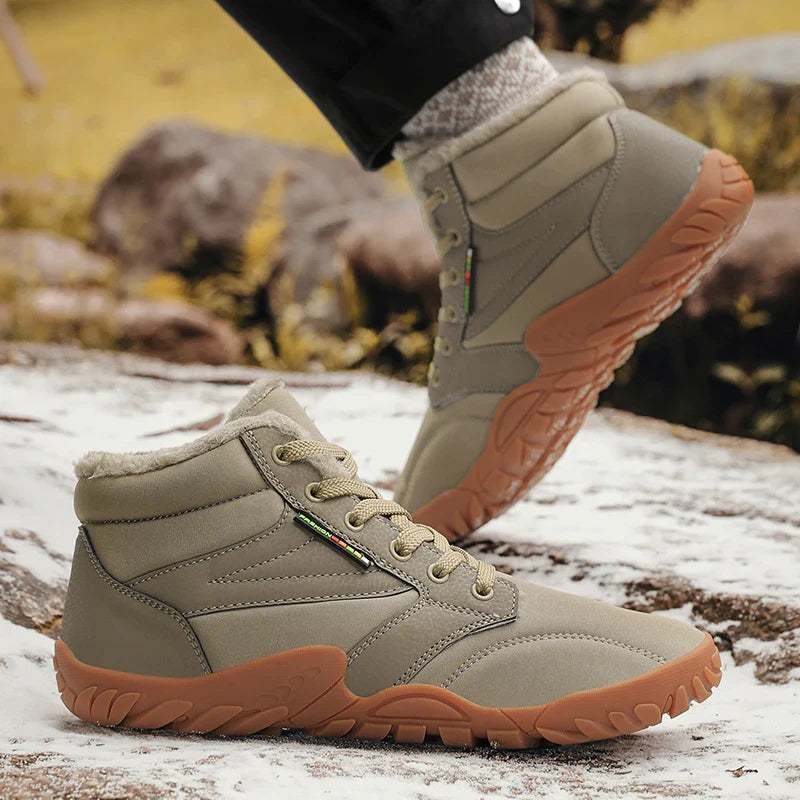Men's Winter Boots – Snow Barefoot Outdoor Non-Slip Warm Fur Ankle Boots, Lightweight Hiking Sneakers in Plus Sizes