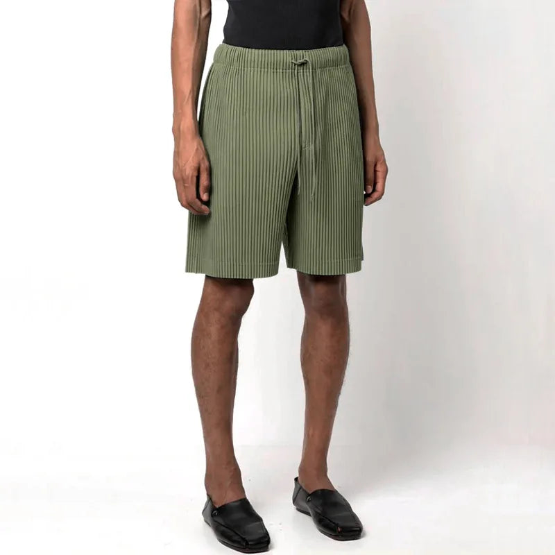 ISSEY 2026 Miyake Pleated Shorts - Men's Loose Draped Straight Leg Drawstring Cropped Pants