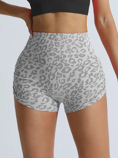 Women's Leopard Print Seamless Yoga Shorts - High-Waisted Butt-Lifting Fitness Workout Shorts