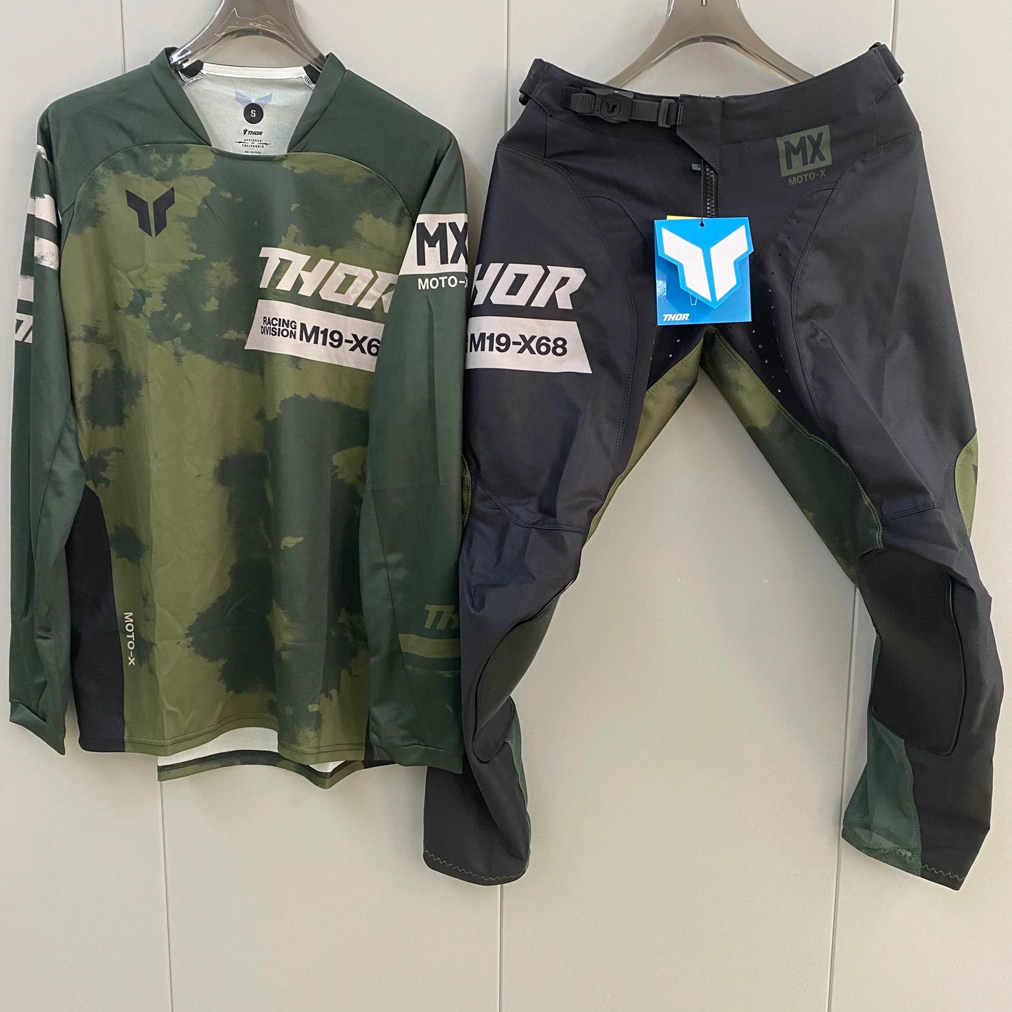 Thor 2026 Motorcycle Riding Set - Bleach Black Camo Off-Road Racing Gear Long Sleeve Jersey and Pants