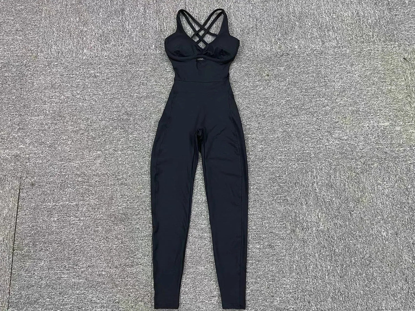 Women’s Black Sporty Jumpsuit – 2025 Workout Yoga Gym Set with Push-Up Fitness Overalls