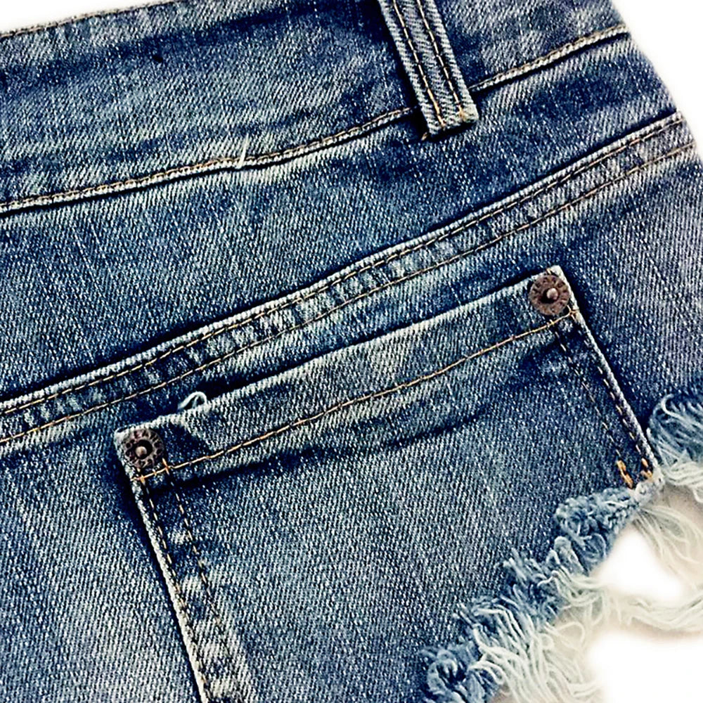 887# Sexy Low-Waist Perforated Denim Shorts — High-Elastic Summer Fashion Jeans for Women, Night Club Party Style