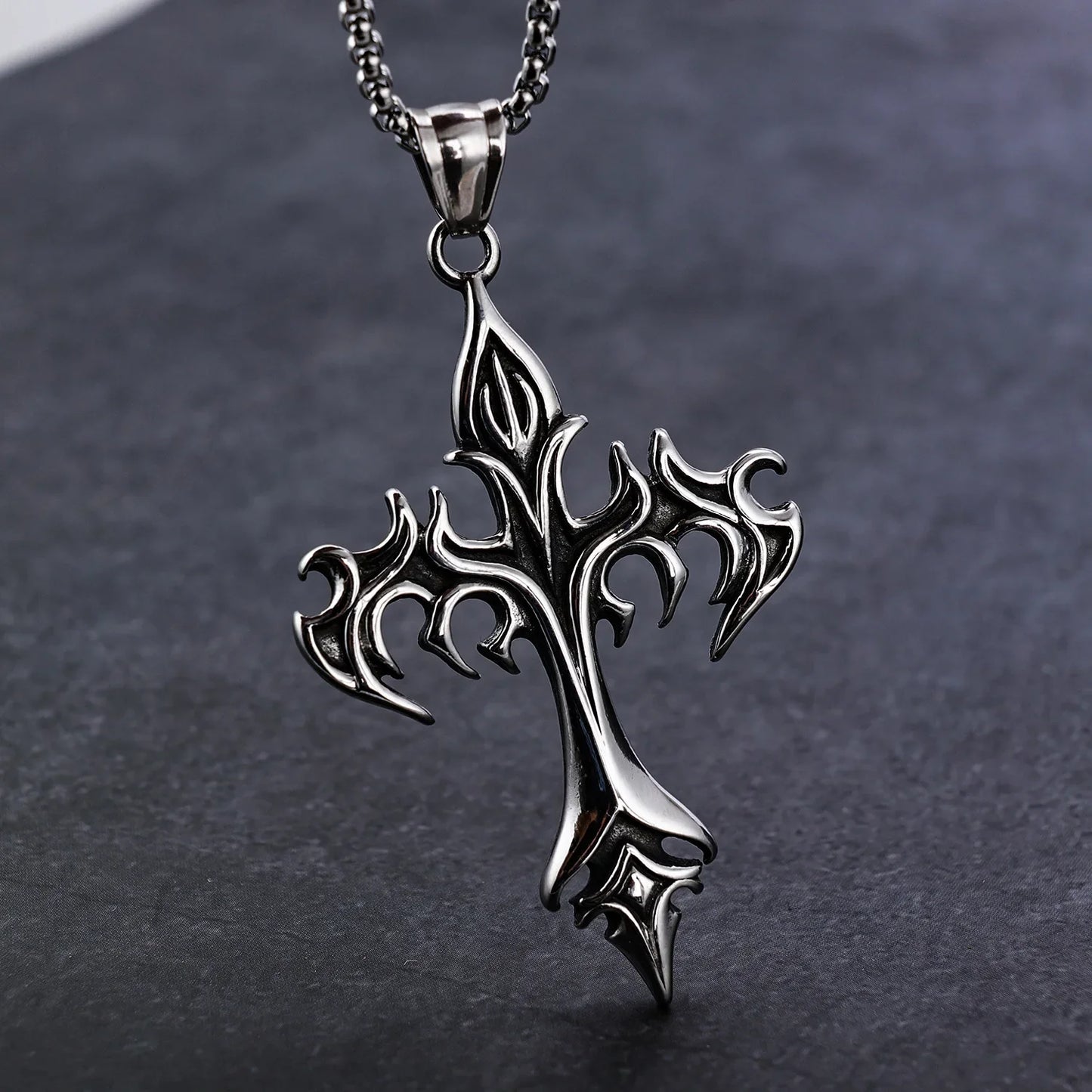 Stainless Steel Flame Retro Cross Necklace – Titanium Steel Casting Pendant for Men, Stylish Vintage Design