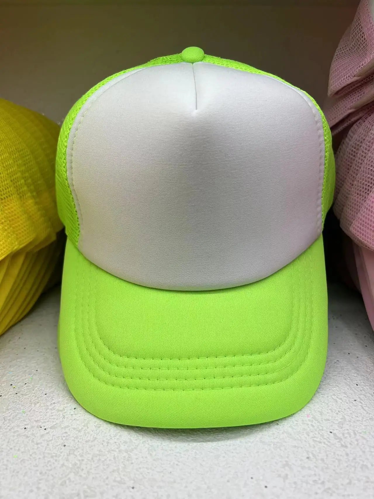 Custom Logo Mesh Trucker Cap - 5 Panel Snapback Baseball Hat for Men & Women Summer Sports Sun Hat