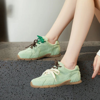 AIYUQI Women’s Sneakers 2025 — Non-Slip Leather Running & Training Shoes, Flat Large-Size Sports Shoes