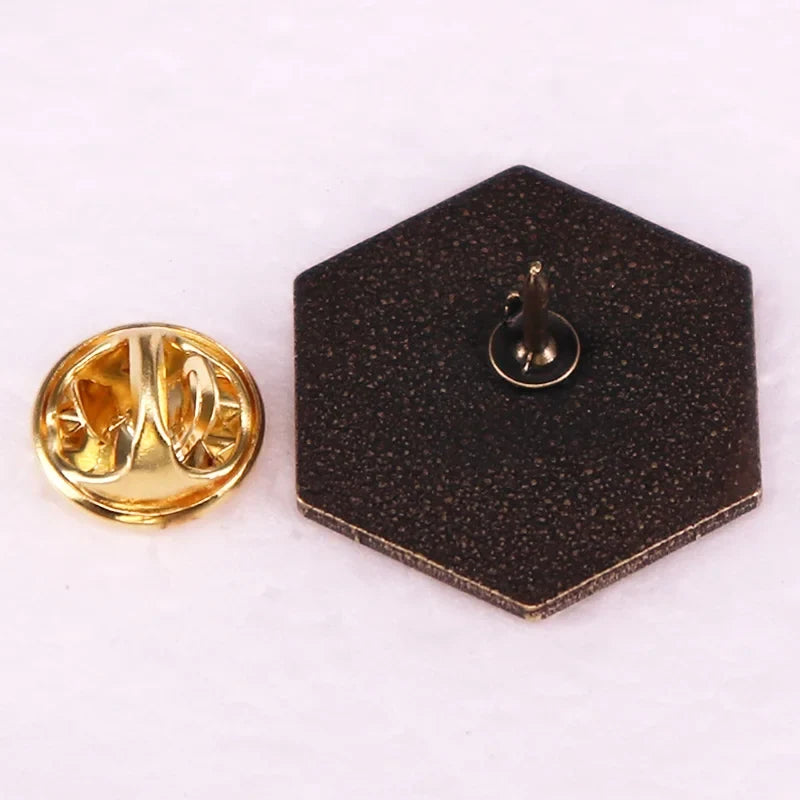 Yakuza Tojo Clan Dojima Gumi Enamel Pin Badge - Ryu Ga Gotoku Game Fan Brooch Collectible