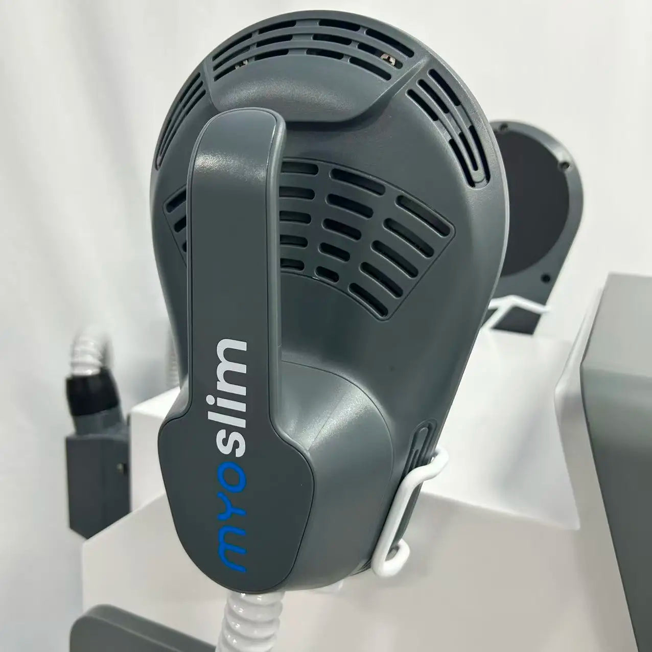 Professional EMS Body Sculpting Machine - 6500W Muscle Stimulation Beauty Equipment for Waist Hip Abdomen Body Shaping