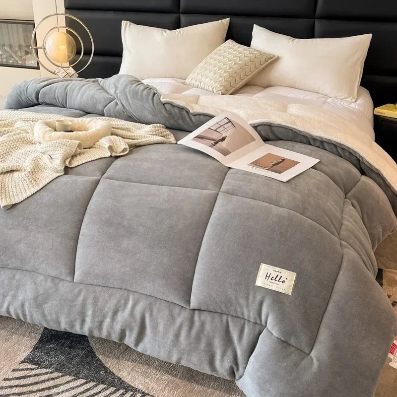 Thick Milk Fleece Winter Blanket – Warm Artificial Lamb Cashmere Weighted Comforter for Bed
