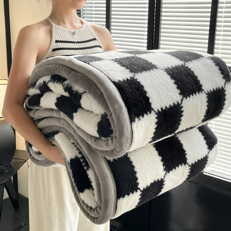 Grade A Half-Side Fleece Blanket — Soft Fluffy Autumn & Winter Throw for Sofa, Napping, and Warm Shawl