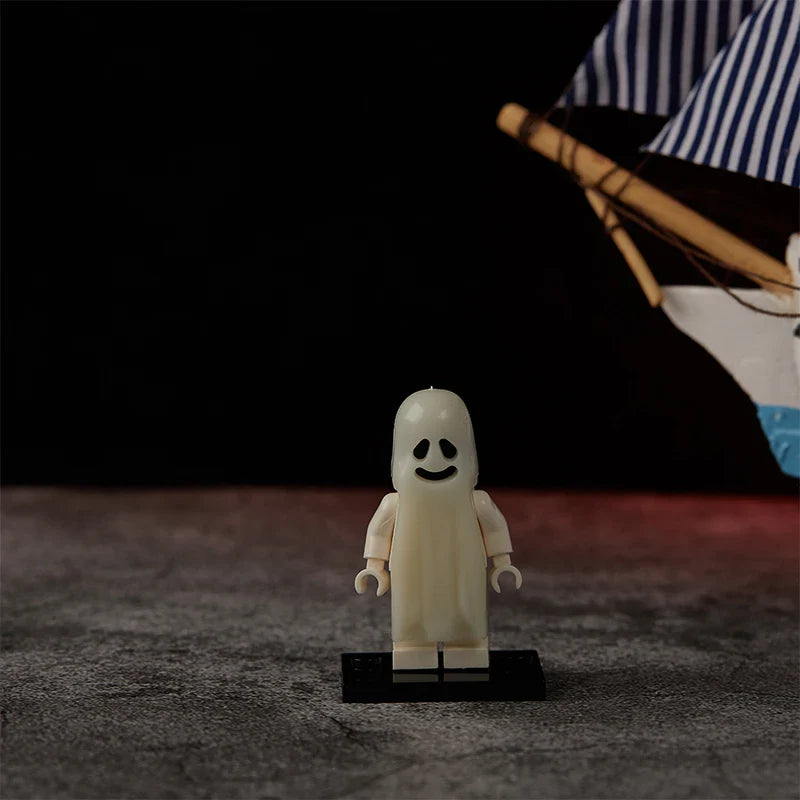 Halloween Horror Building Blocks – Luminous Smiling & Crying Ghost Action Figure Toy for Kids