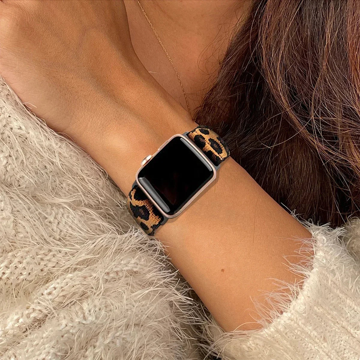 Leopard Print Stretchy Nylon Watch Band for Apple Watch — Adjustable Strap for Series 7/6/5/4/3/SE