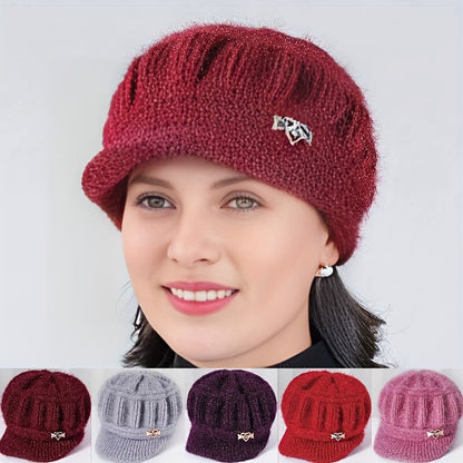Cozy Fleece-Lined Winter Beanie for Women - Warm Knit Cap with Star Decor, Ideal for Christmas & Cold Weather